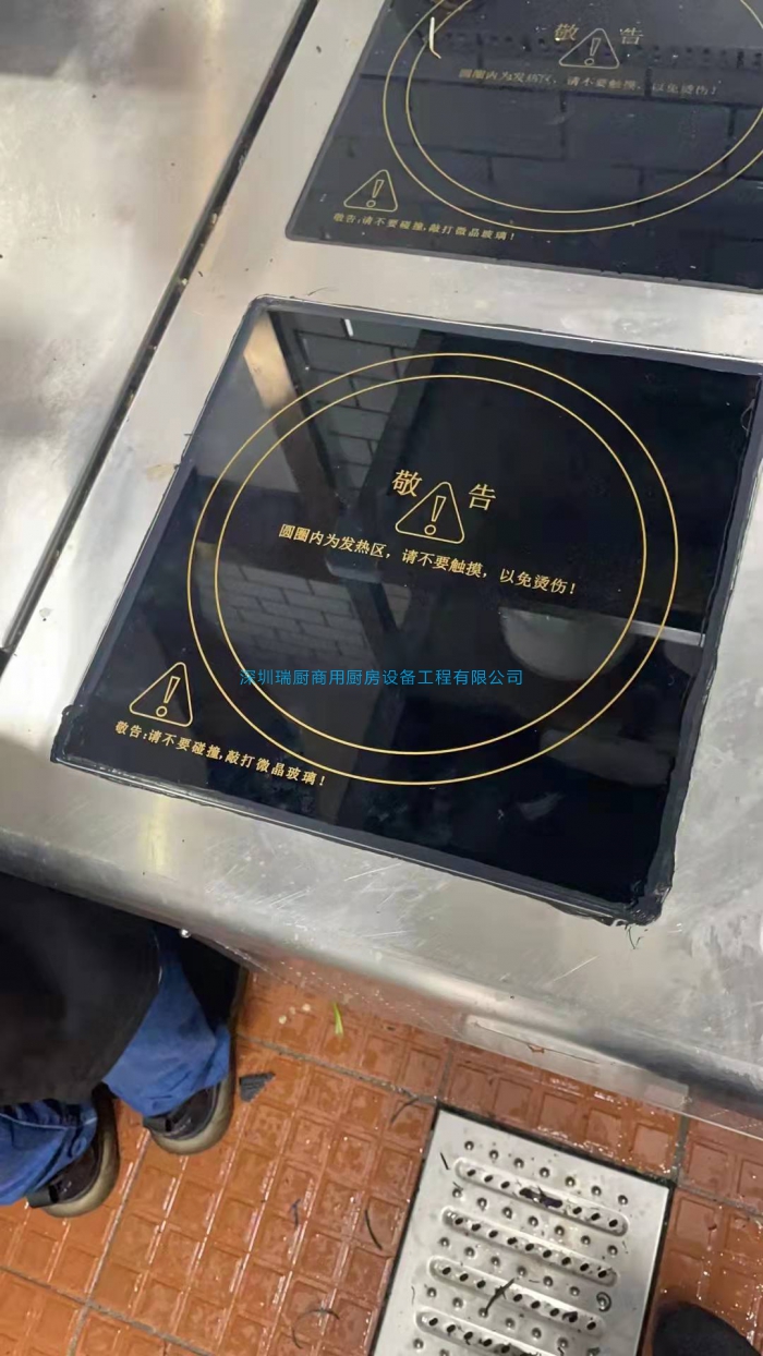電磁煲仔爐微晶玻璃的厚度是多少？可以更換？